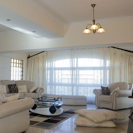 Sunrise Apartment Resort & Spa มอมบาซา ภายนอก รูปภาพ